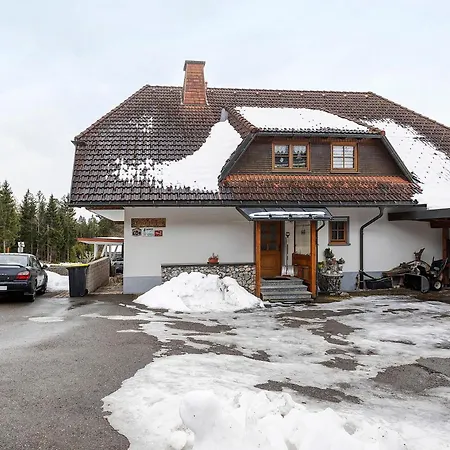 Guest house Gaestehaus Waldhuesle