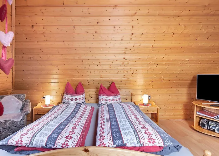 Gaestehaus Waldhuesle Guest house